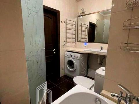 квартира за адресою Дмитра Луценка вул. (Крейсера "Аврора"), 6