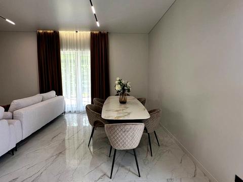 дом по адресу зеленогірська