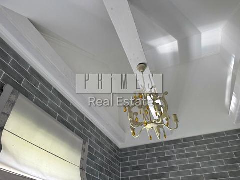 будинок за адресою с. Нові Петрівці, Нові Петрівці