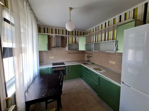 квартира по адресу Александра Мишуги ул., 3