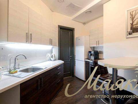 комерційна за адресою Саксаганського вул., 68/21