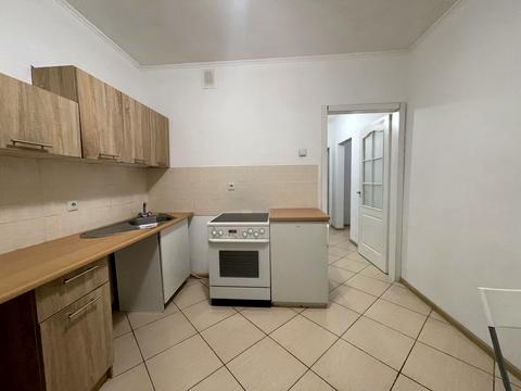 квартира за адресою Милославська вул., 2