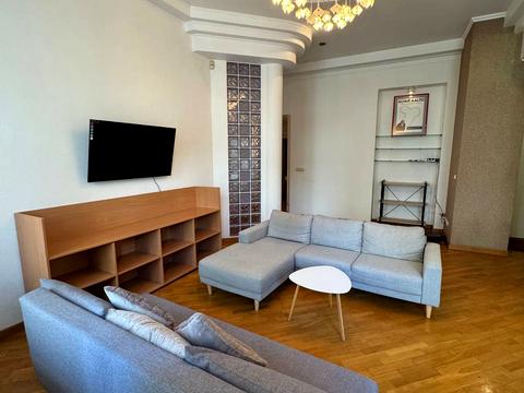 квартира за адресою Михайлівська вул., 19