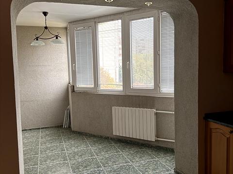 квартира за адресою Володимира Висоцького бульв., 5