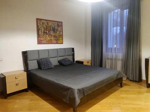 квартира по адресу Докучаевский пер., 4