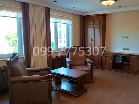 квартира за адресою Деміївська вул., 18