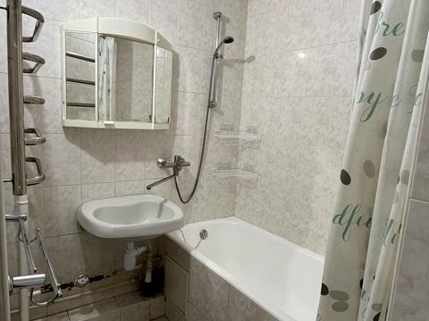 квартира за адресою Полярна вул., 8-Е