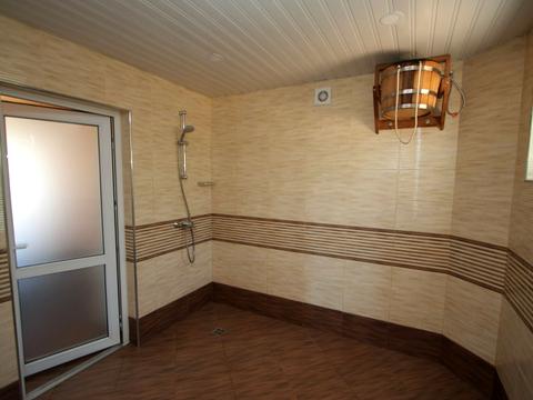 комерційна за адресою Незалежності вул., 8