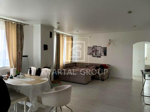 будинок за адресою Вишнева вул.