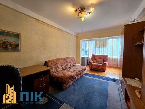 квартира за адресою Романа Ратушного вул. (Волгоградська), 33