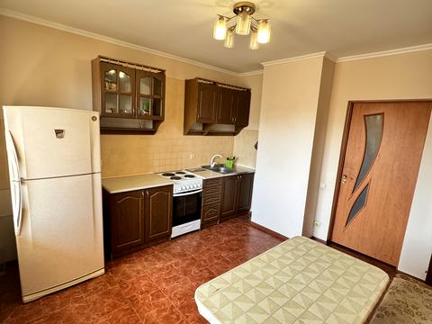 квартира за адресою Миколи Лаврухіна вул., 8