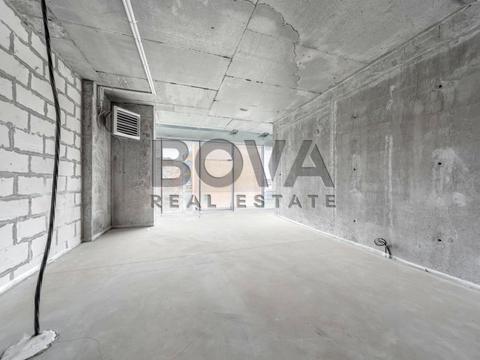 комерційна за адресою Велика Васильківська вул. (Червоноармійська), 91-93