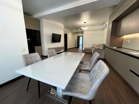квартира за адресою Буслівська вул., 12