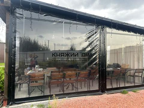 комерційна за адресою Садова, 1