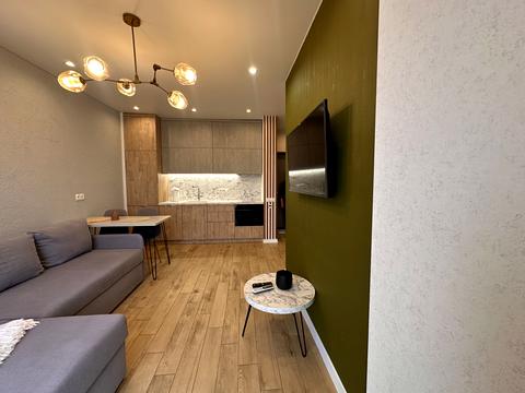 квартира за адресою Київ, Салютна вул., 2к2