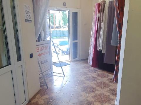 комерційна за адресою Авіаконструктора Антонова вул., 4а