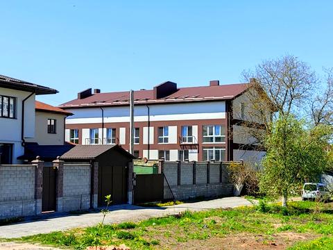 квартира за адресою Назара Небожинського вул. (Павлюченка), 42г