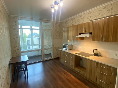 квартира за адресою Феодосійська вул., 2-Л