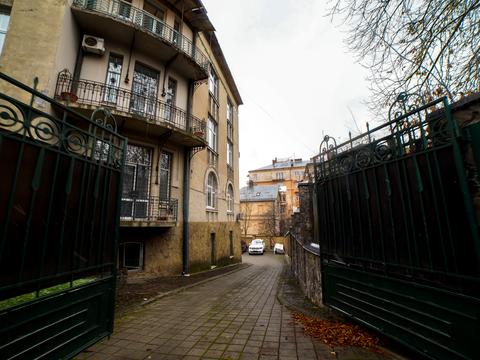 квартира по адресу Котляревского ул., 25