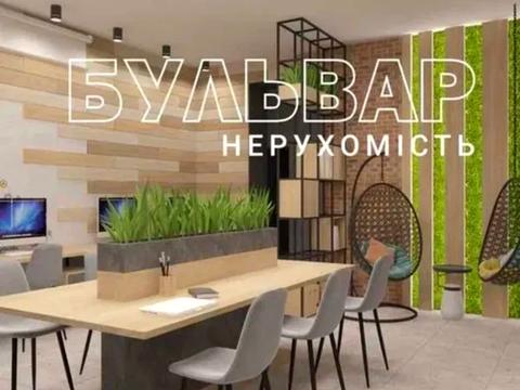 комерційна за адресою Професорська вул., 12