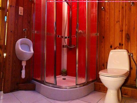 будинок за адресою 126-та Садова вул.