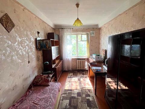 квартира за адресою Високовольтна вул., 12