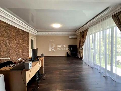 будинок за адресою 53-тя Садова вул., 5