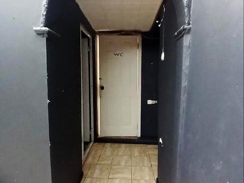 комерційна за адресою Воздвиженська вул., 60