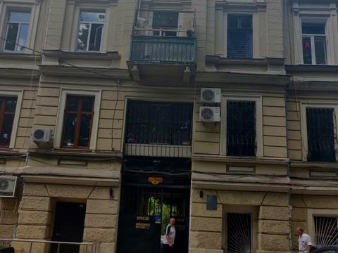 квартира за адресою В'ячеслава Чорновола вул., 5