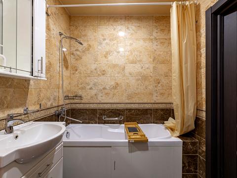 квартира за адресою Залізнична вул., 7п