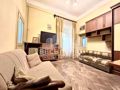 квартира по адресу Пекарская ул., 32