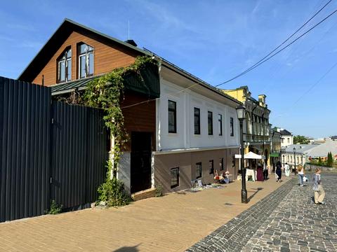 коммерческая по адресу Андреевский спуск, 10-А