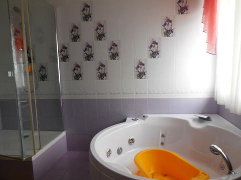 будинок за адресою Світанкова