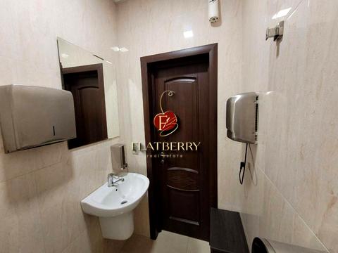 комерційна за адресою Спаська вул., 5