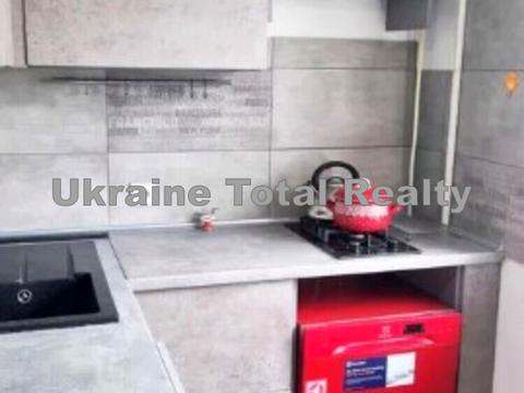 квартира за адресою Гетьмана Кирила Розумовського вул. (Миколи Краснова), 12-А