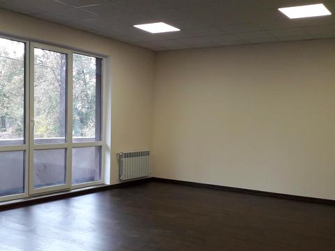 комерційна за адресою Клінічна вул., 2