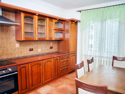 квартира по адресу Урловская ул., 19