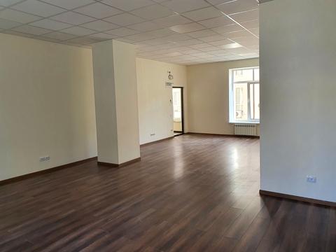 комерційна за адресою Глибочицька вул., 40