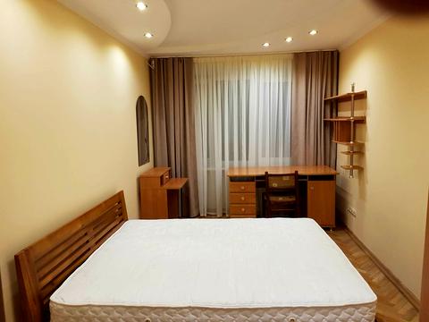 квартира за адресою Лабораторна вул., 15