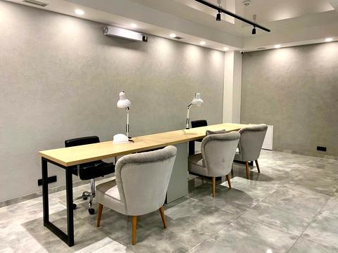 коммерческая по адресу Ивана Пулюя ул., 40