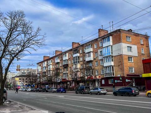 квартира за адресою Перемоги просп., 103