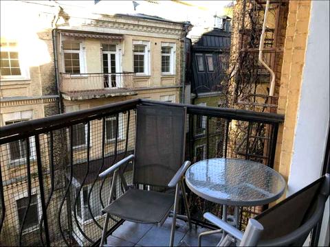 квартира по адресу Андреевский спуск, 2-В