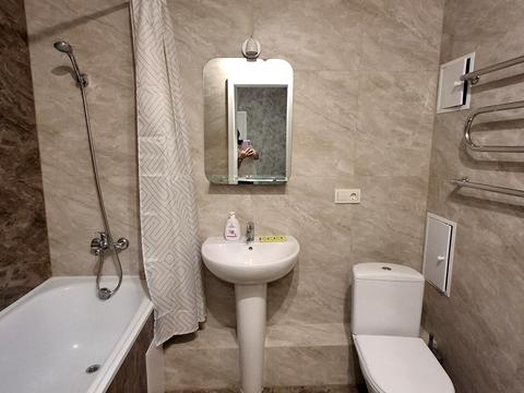 квартира за адресою Анни Ахматової вул., 35-А