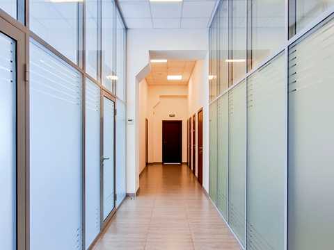 комерційна за адресою Охтирський пров., 7