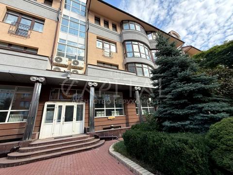комерційна за адресою Оболонська набережна вул., 1