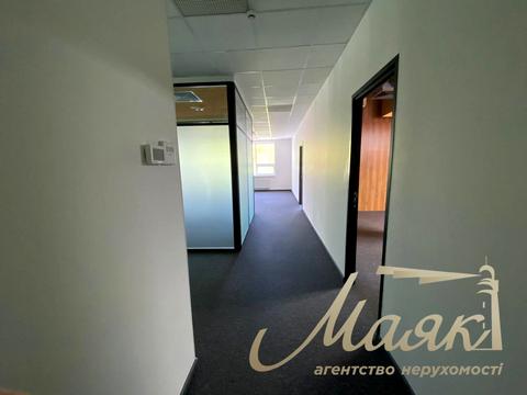 комерційна за адресою Олени Теліги вул., 6