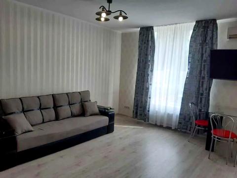 квартира по адресу Практичная ул., 1