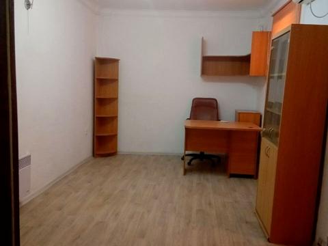 коммерческая по адресу Толстого Льва пл., 16