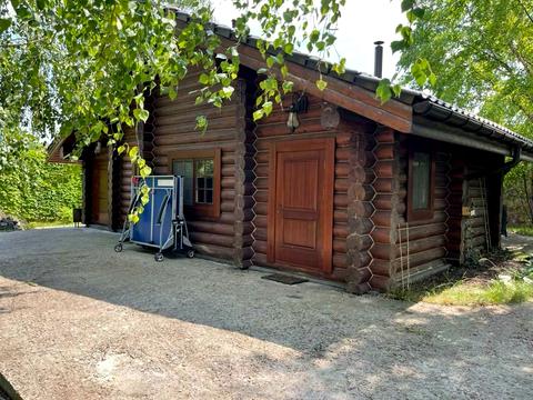 будинок за адресою Грушевського вул.