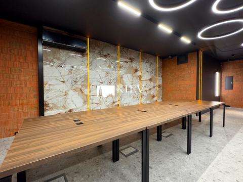 комерційна за адресою Джона Маккейна вул. (Івана Кудрі), 1-А